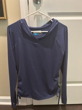 Magellan Outdoors Women's Navy Blue Lightweight Hoodie
